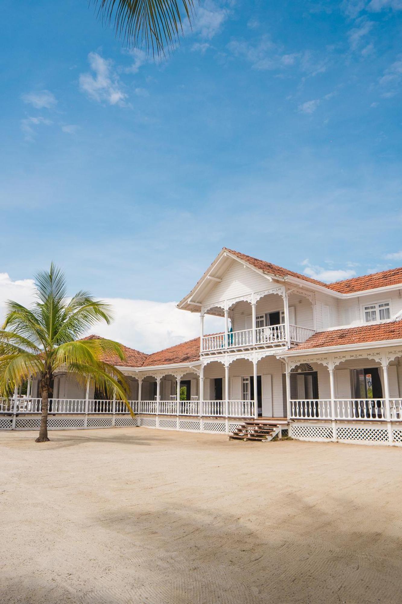 Hotel Agua Azul Beach Resort Hatillo Buitenkant foto
